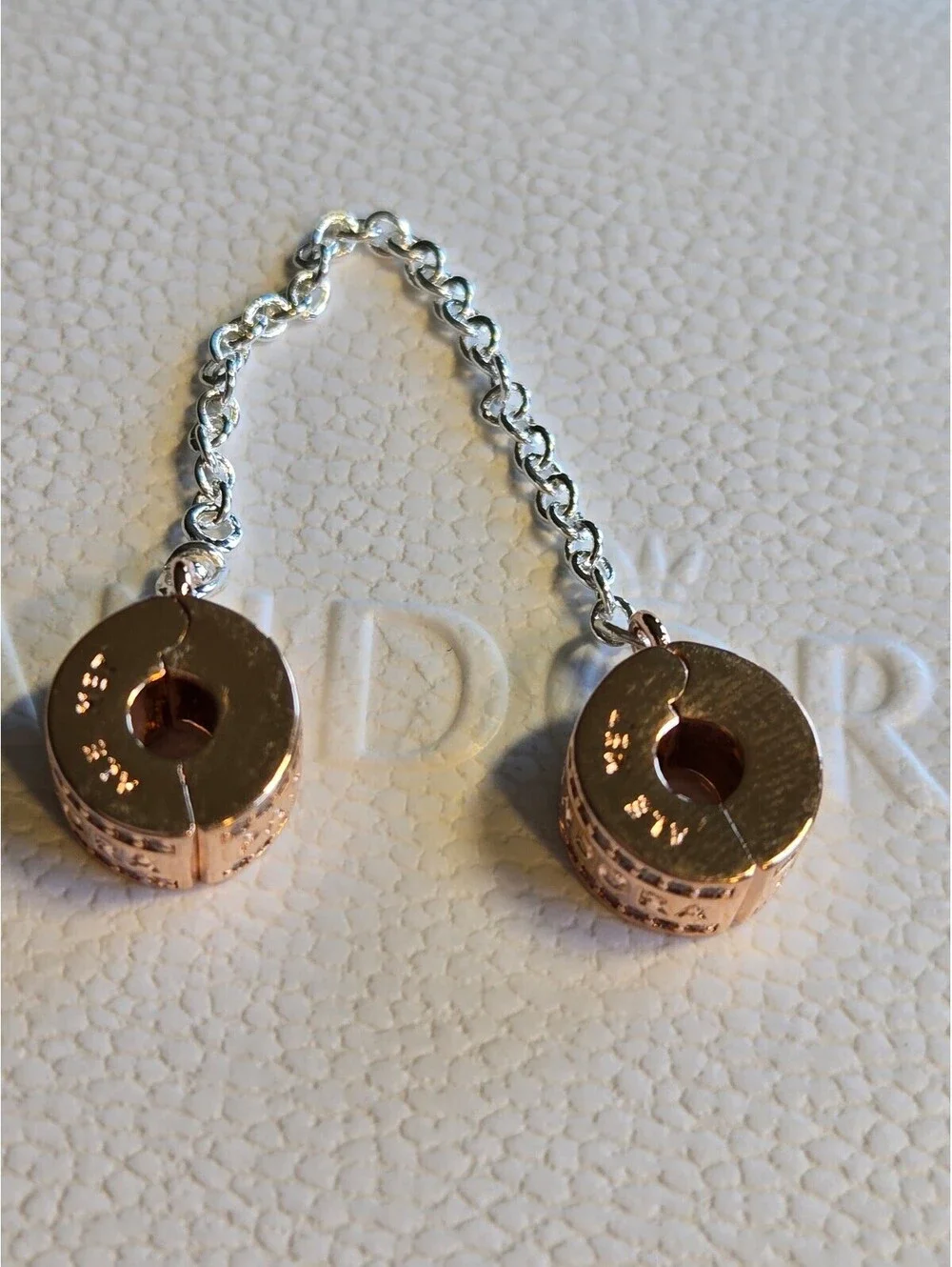 Pandora s925 ale charm chain met ale